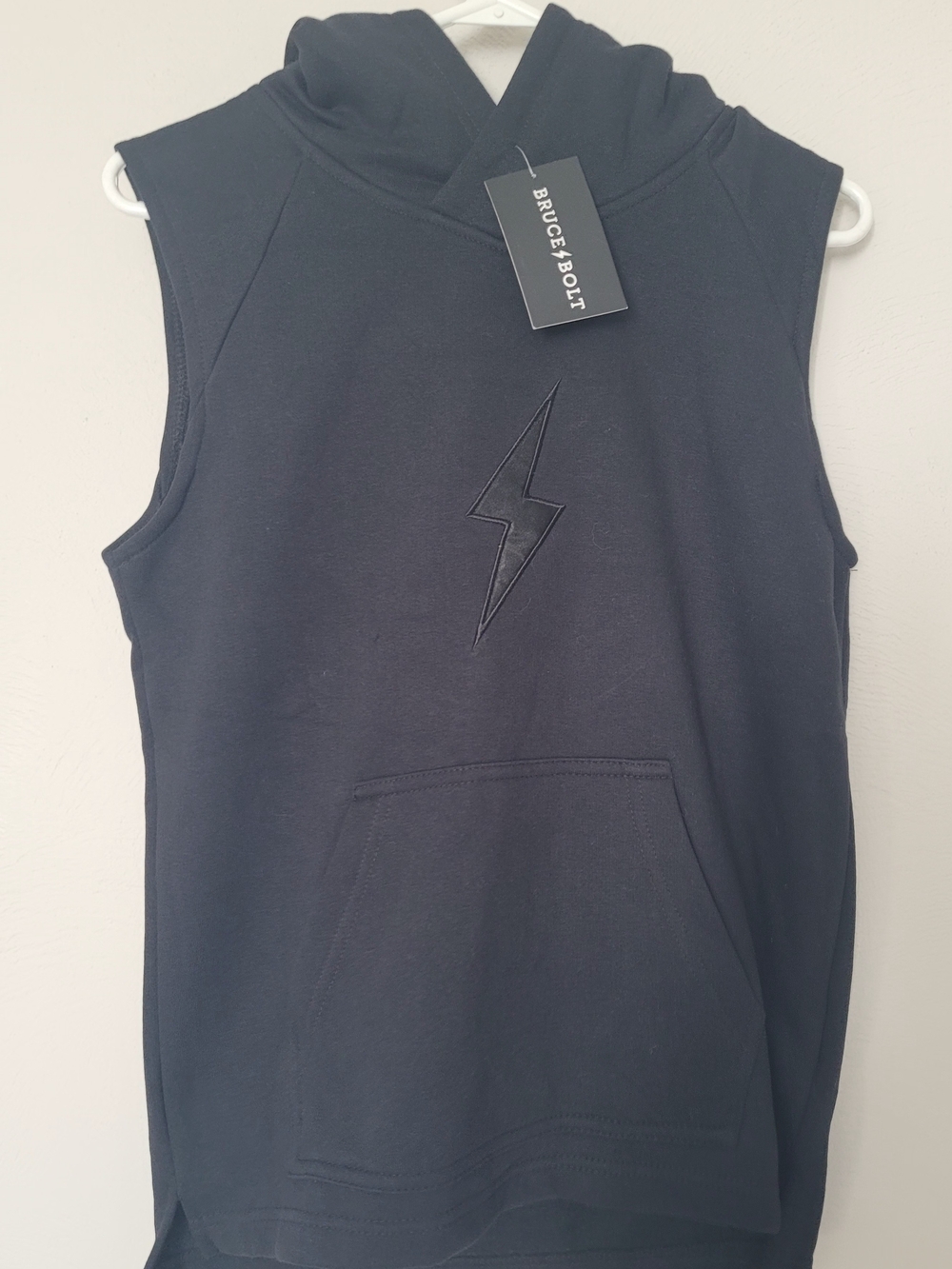 Bruce + Bolt Men’s Black Sleeveless Hoodie